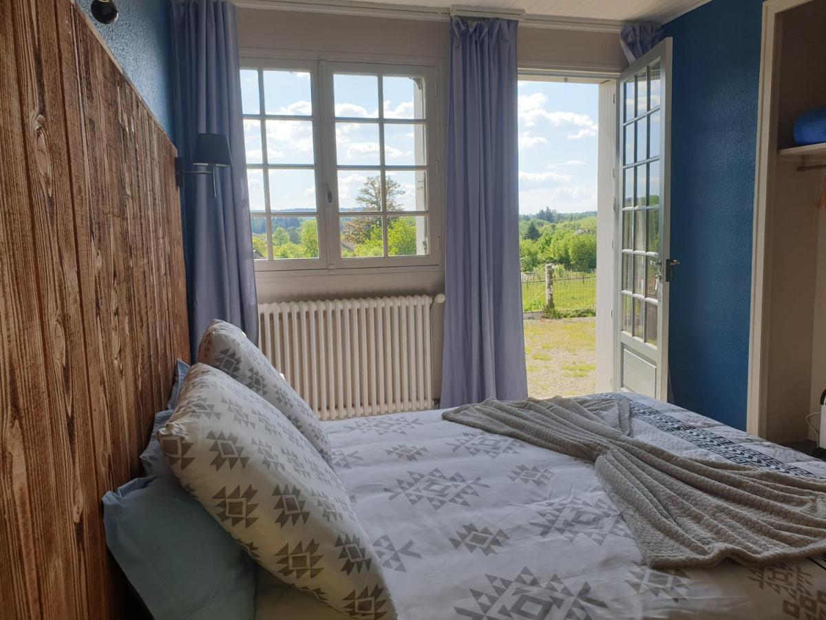 Auberge Du Bois De L'Etang - Motel Les Tilleuls Peyrat-le-Château Екстериор снимка