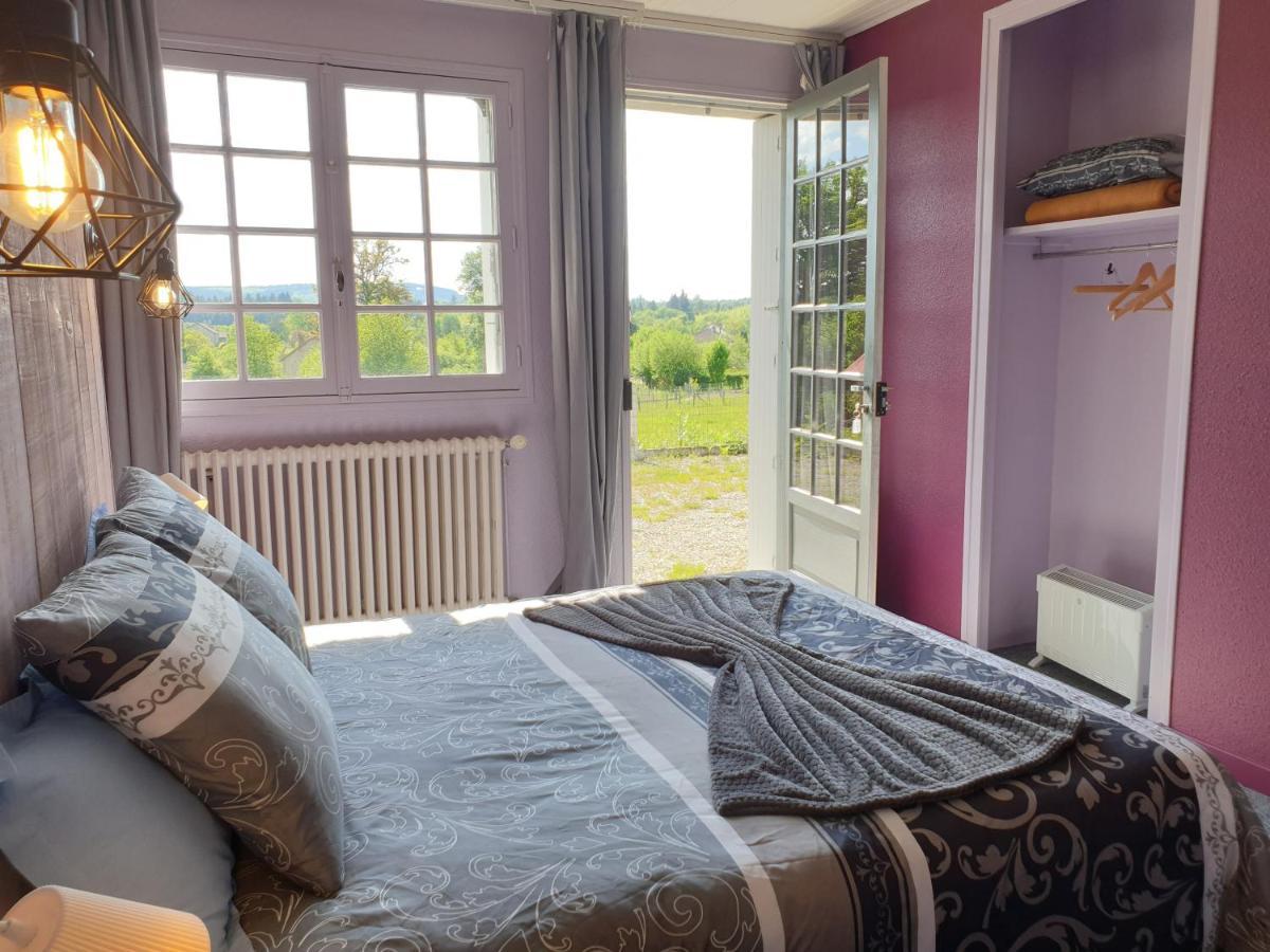 Auberge Du Bois De L'Etang - Motel Les Tilleuls Peyrat-le-Château Екстериор снимка